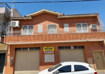 Vivienda multifamiliar sobre lote de 10 x 43,30 mts.