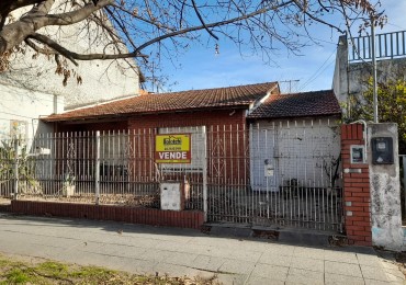 Casa en venta zona Laferrere Centro. Muy buena ubicacion