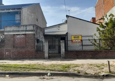 CASA EN VENTA. LAFERRERE SUR.